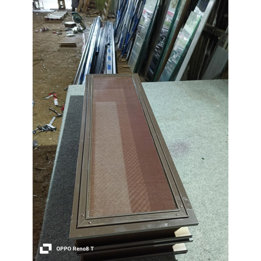 lobang angin aluminium +kasa nyamuk