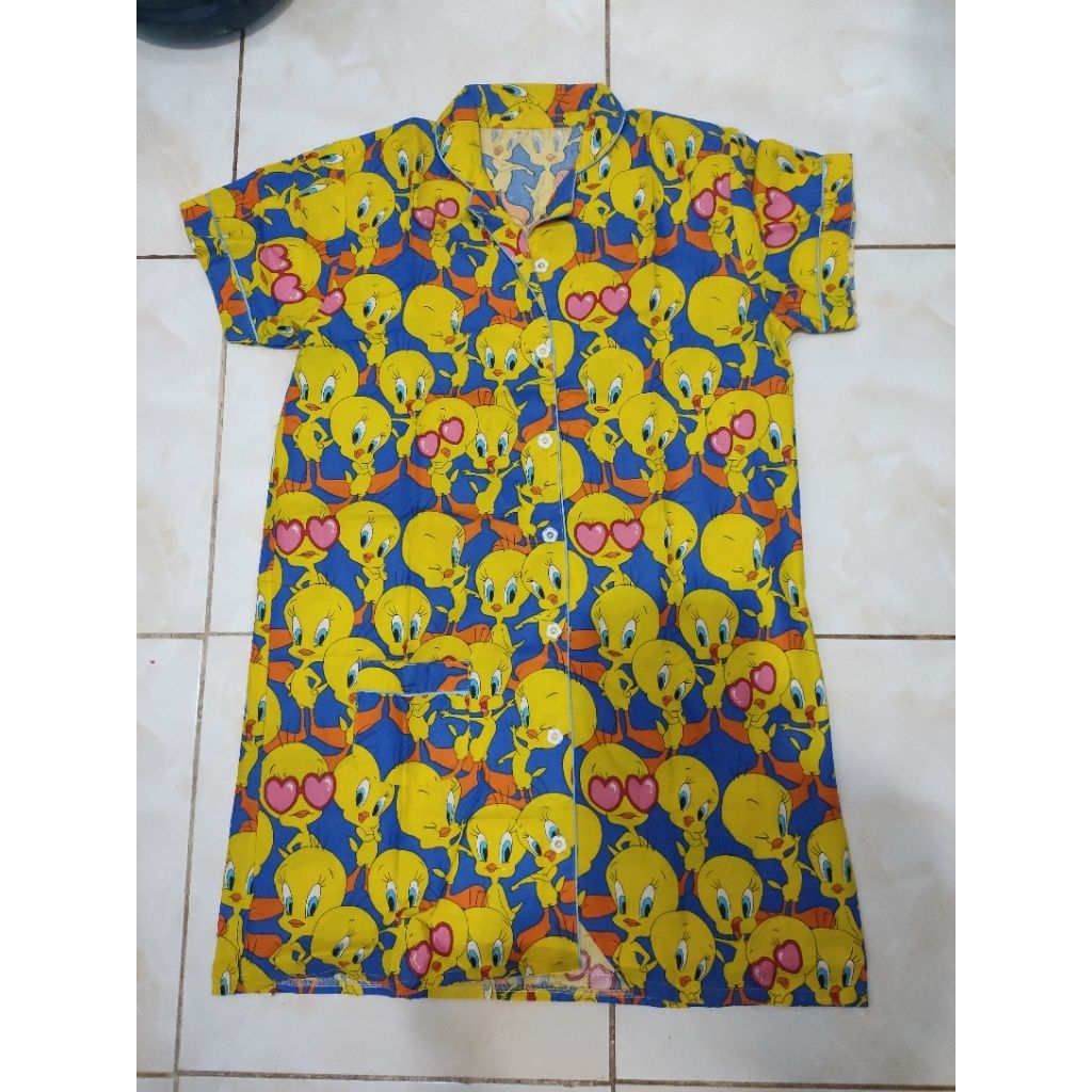 baju tidur tweety