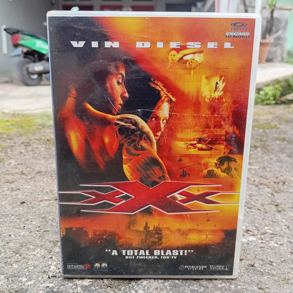 VCD XXX Triple X Vin Diesel (2002) Red Fluoro Disc Limied Edition Teks Indonesia Original Columbia P