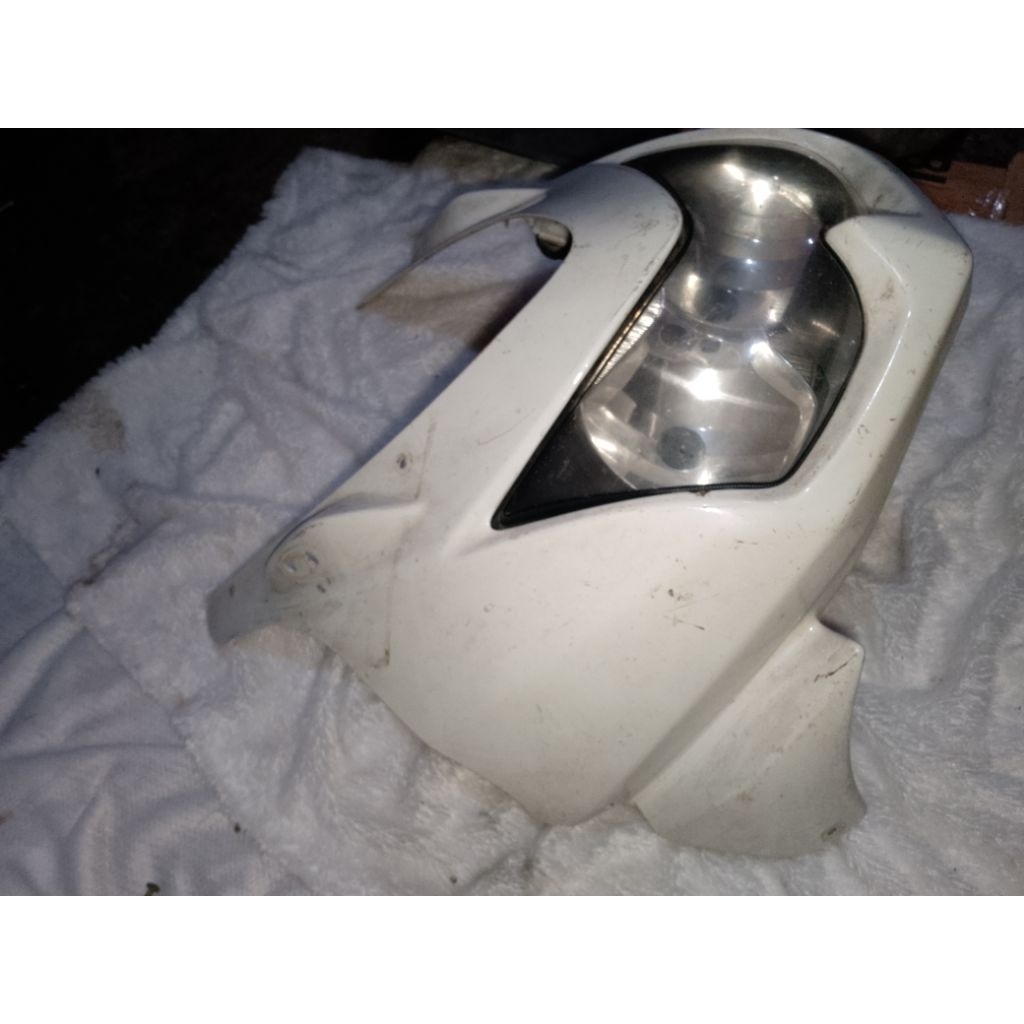 cover headlamp batok lampu depan,, headlamp lampu depan Kawasaki ninja 250 karbu bekas original copo