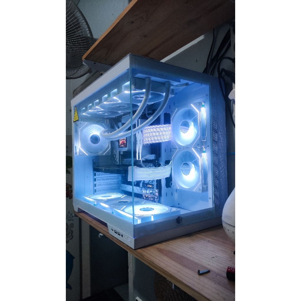 PC GAMING STREAMING EDITING DESIGN HIGH END | MOBO Assrock X670E Steel Legend | CPU AMD Ryzen 7 9700