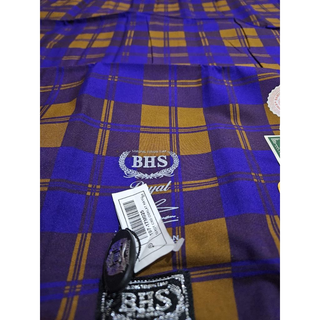 *BHS SPUNSLIK JADUL**Full sutra*
*Grade silver/gold original Jadul full sutra*
*Aksesoris lengkap de