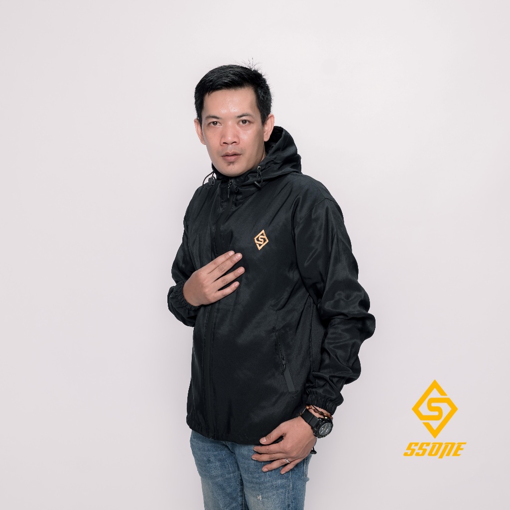 JAKET RUNNING OUTDOOR WATEPROO ORIGINAL SSONE JAKET PARASUT OLAHRGA  PRIA WANITA SPORT