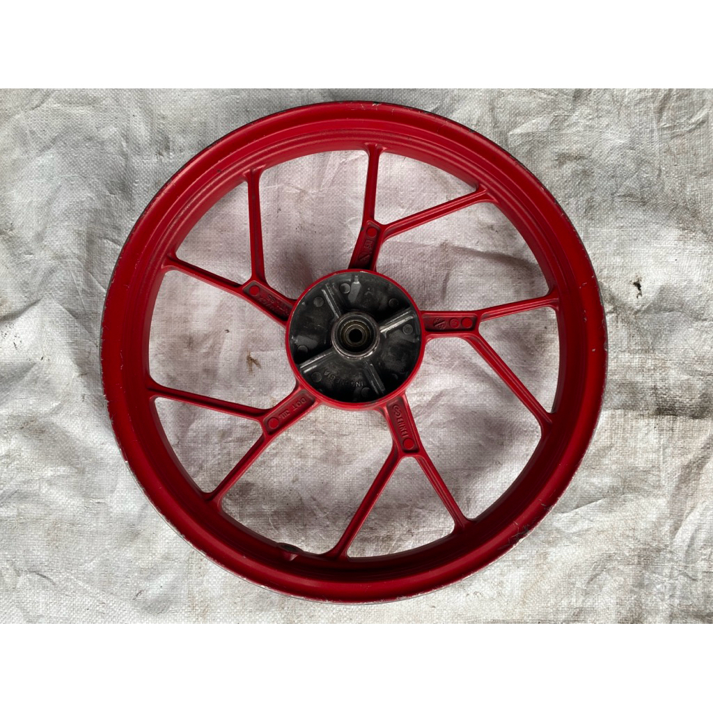 Velg pelek roda belakang suzuki satria fu FL facelit asli merah original lepasan copotan motor