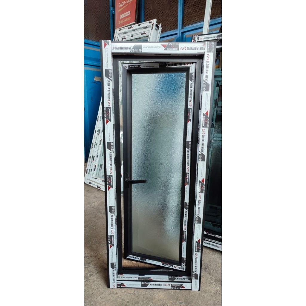 JENDELA CASEMENT ALUMINIUM 40x100
