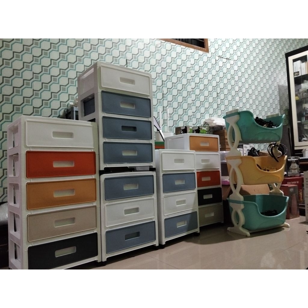 lemari kabinet plastik susun 3