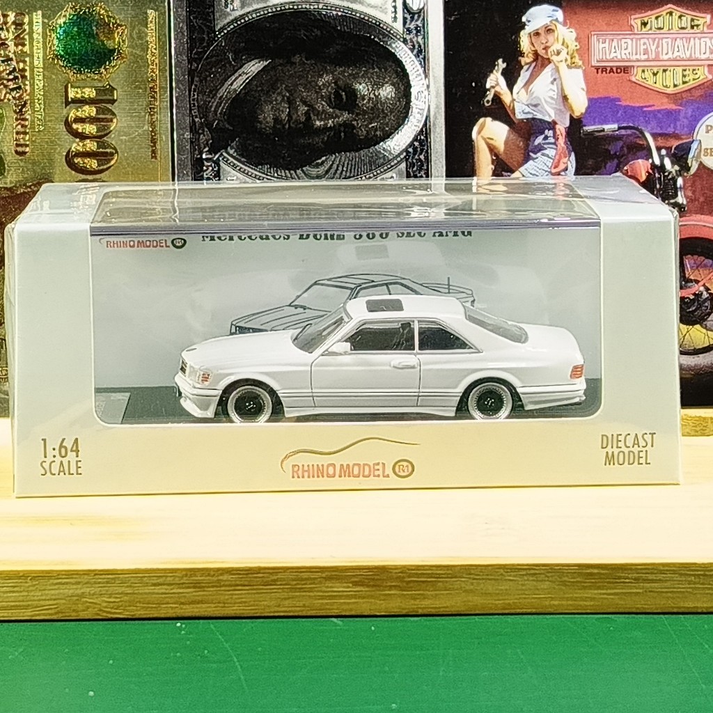 Rhino model Mercedes Benz 560 sec AMG white diecast 1 64