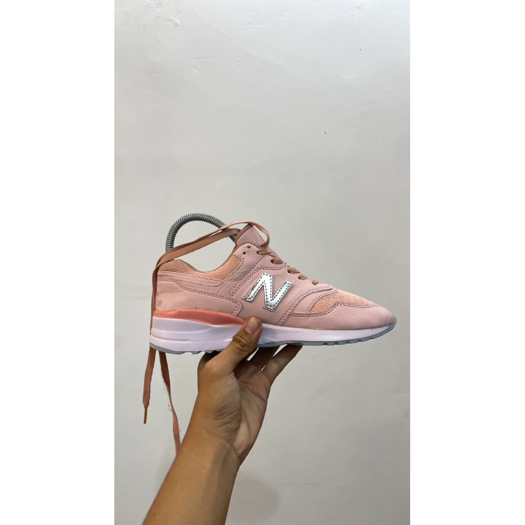 NEW BALANCE 997