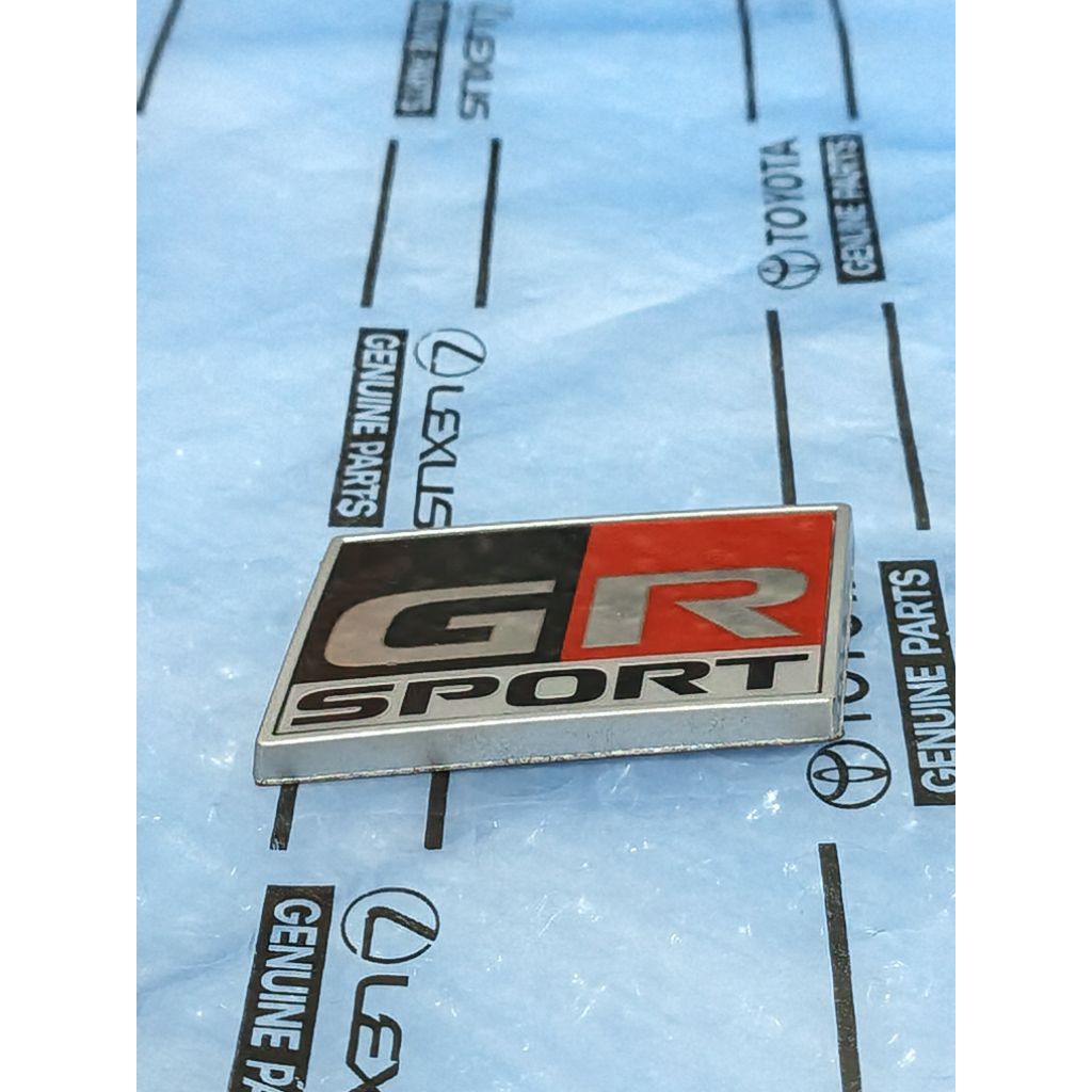 emblem logo tulisan GR sport original