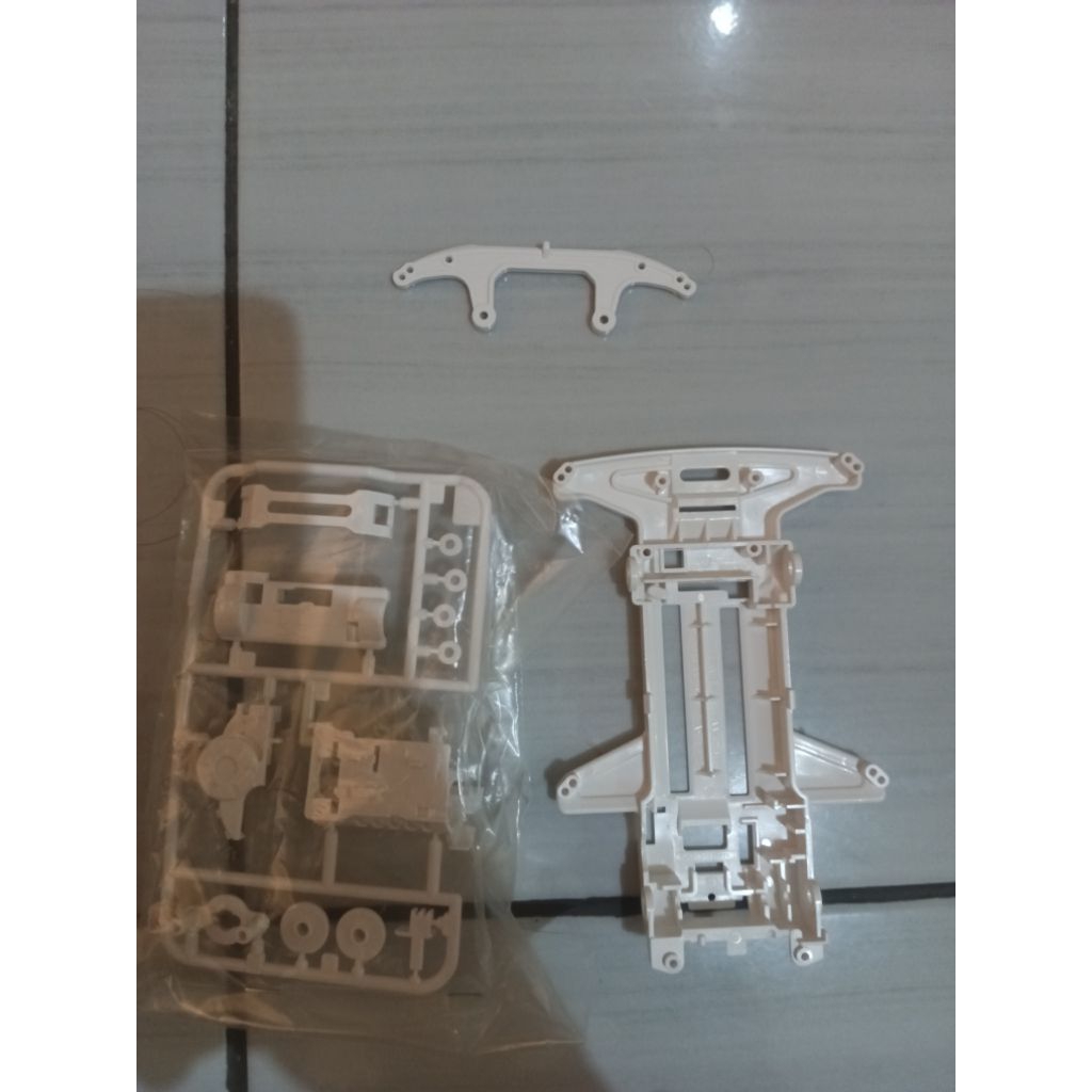 TAMIYA CHASSIS GEARBOX TZX PUTIH LENGKAP ORIGINAL