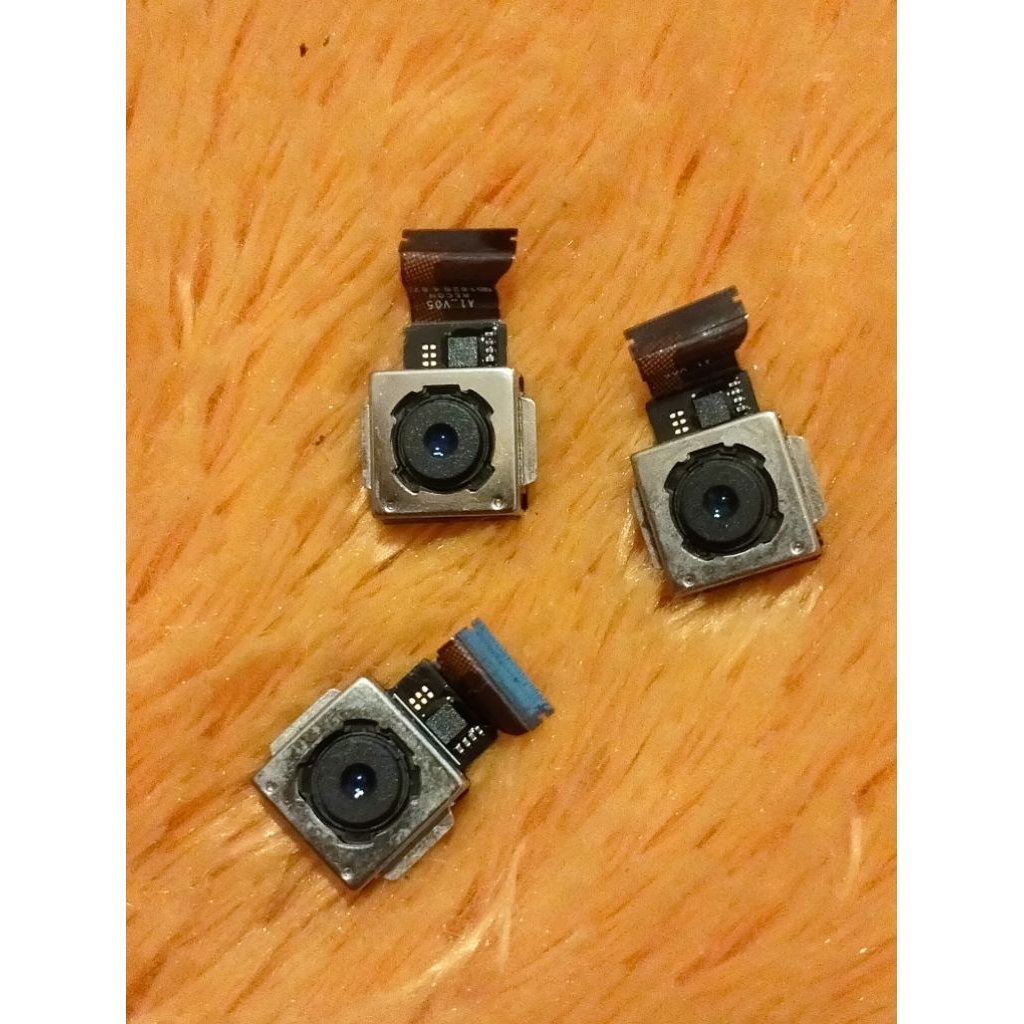 kamera belakang mi5 copotan