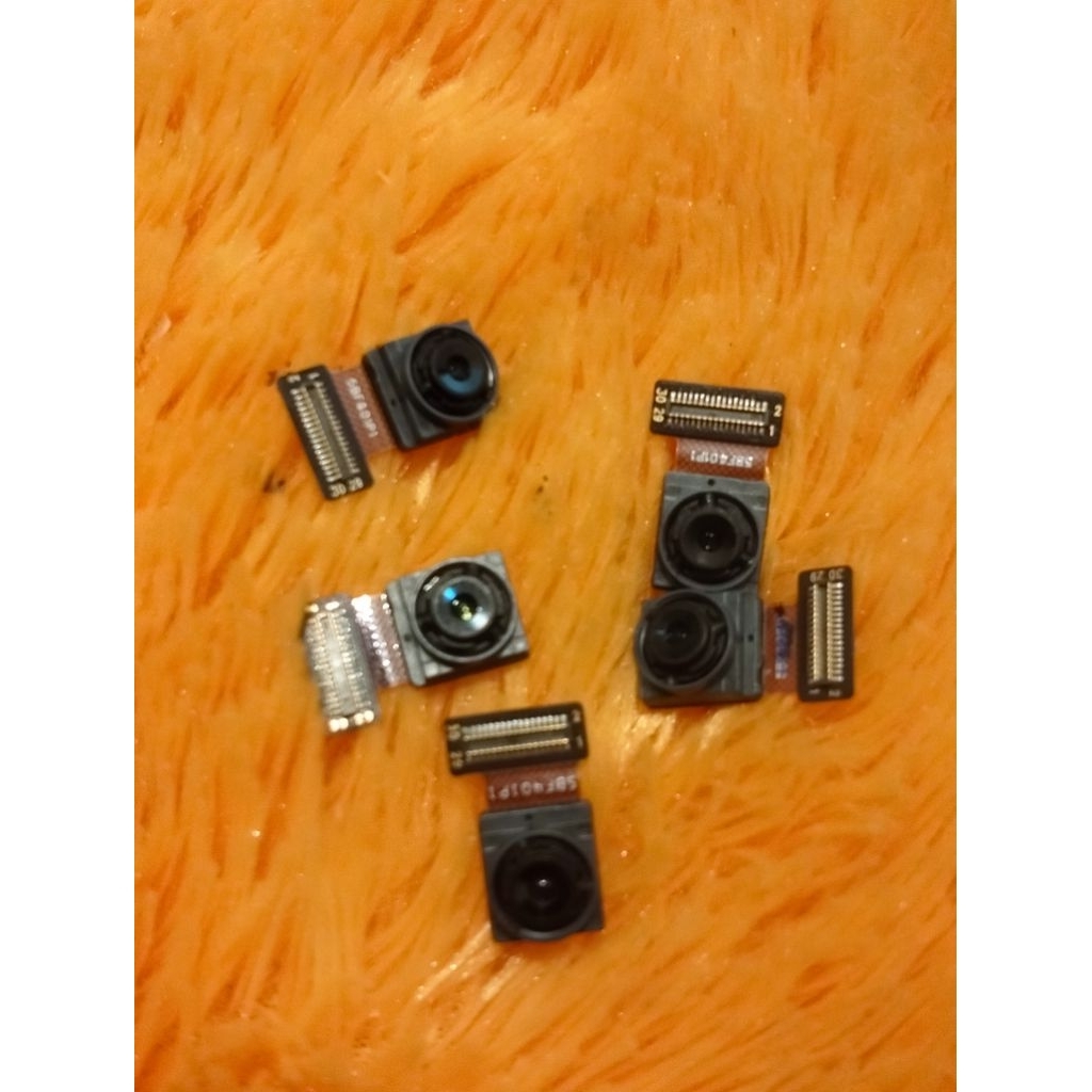 kamera depan mi5 copotan