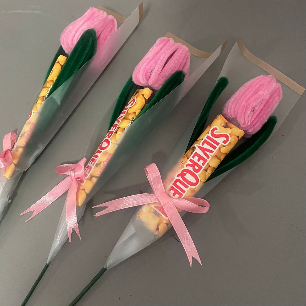 ONE BUKET TULIP COKLAT SILVERQUEEN / Buket Wisuda Murah / Buket Kado Ulang Tahun / Buket Perpisahaan