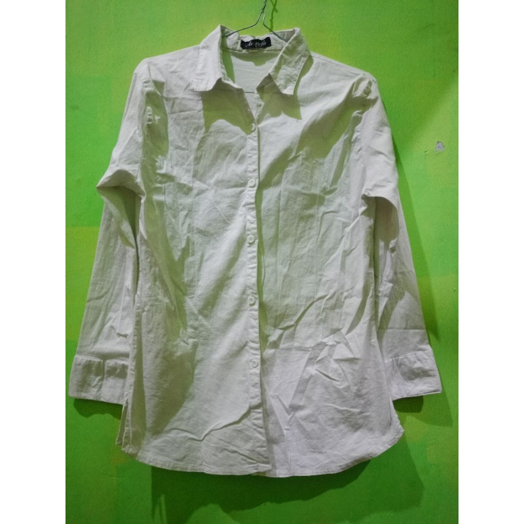 PAKAIAN WANITA ATASAN KEMEJA