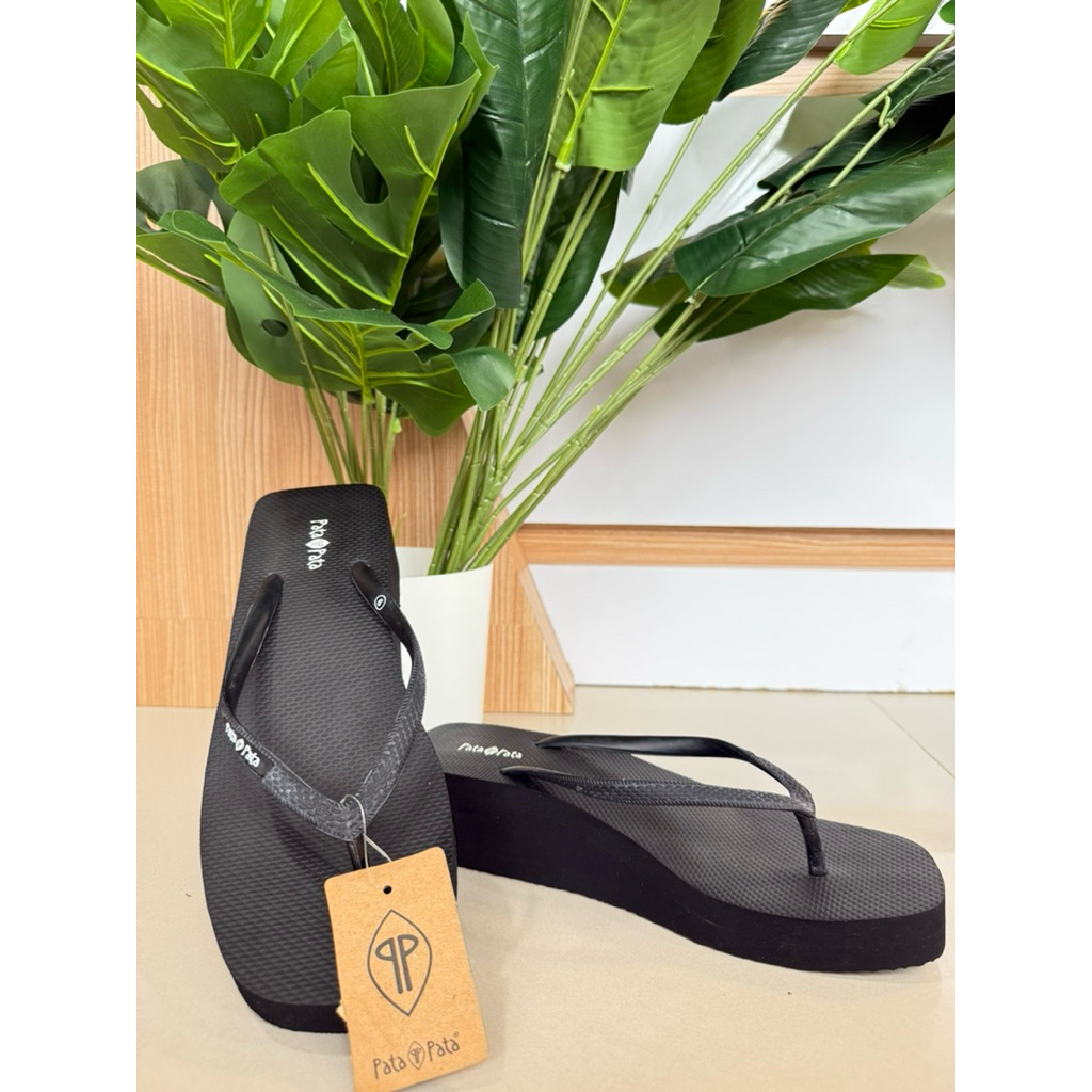 PATA PATA SANDAL ORIGINAL BATA HITAM