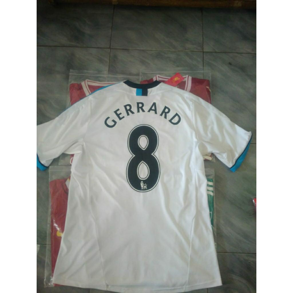 Liverpoool Original putih 2011nns Gerrard