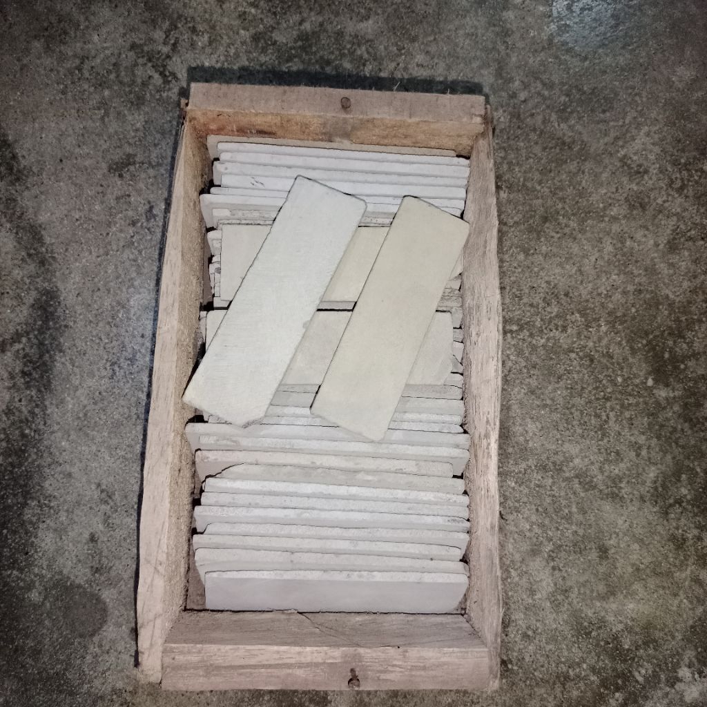 Batu Asahan pisau sadap