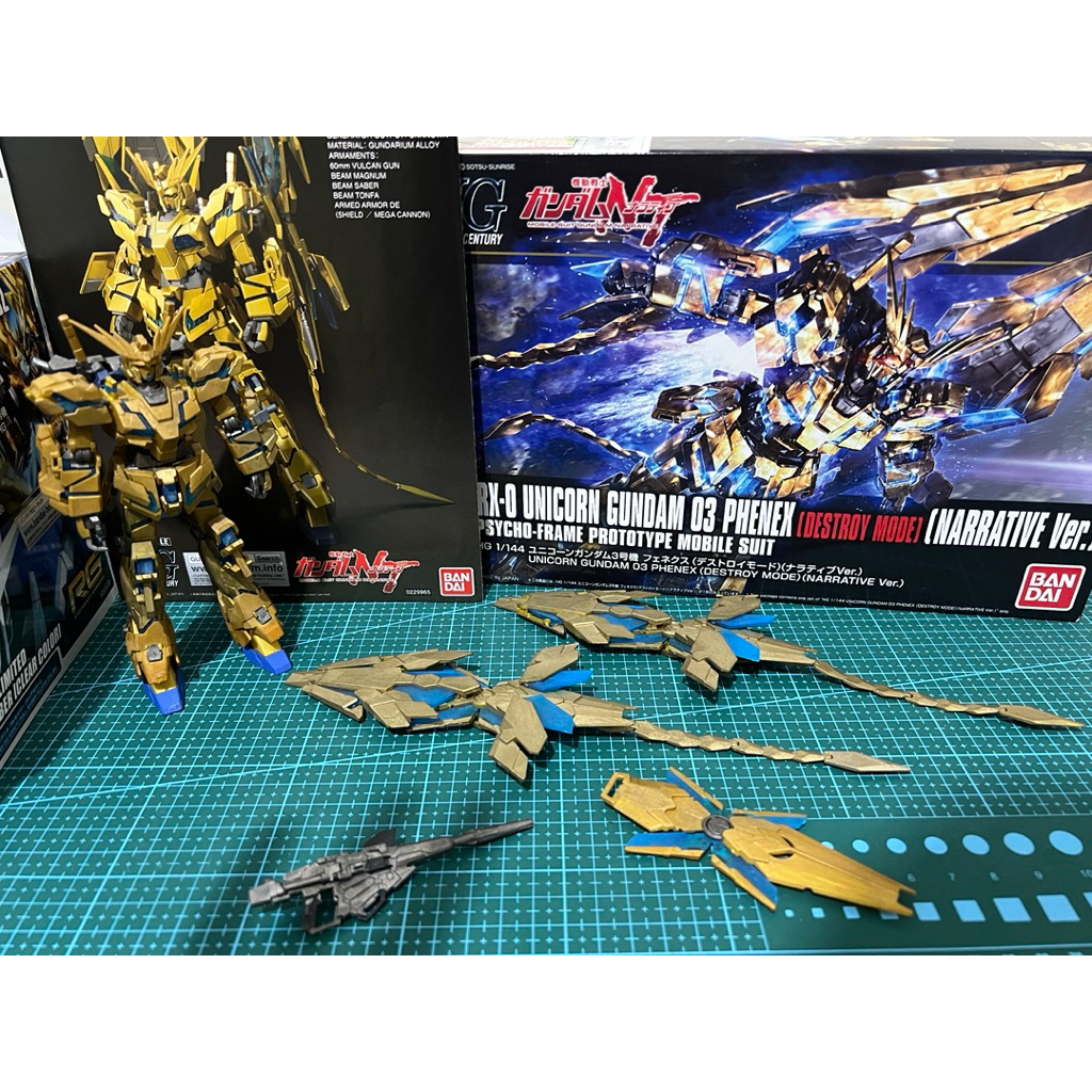 GUNDAM HG PHENEX NARATIVE Ver sudah rakit BANDAI