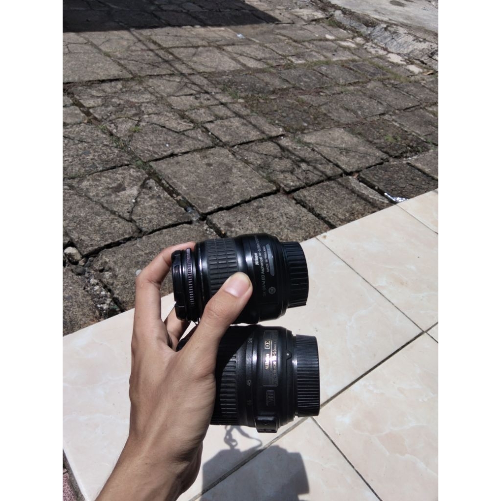 Lensa Nikon DX 18-55mm