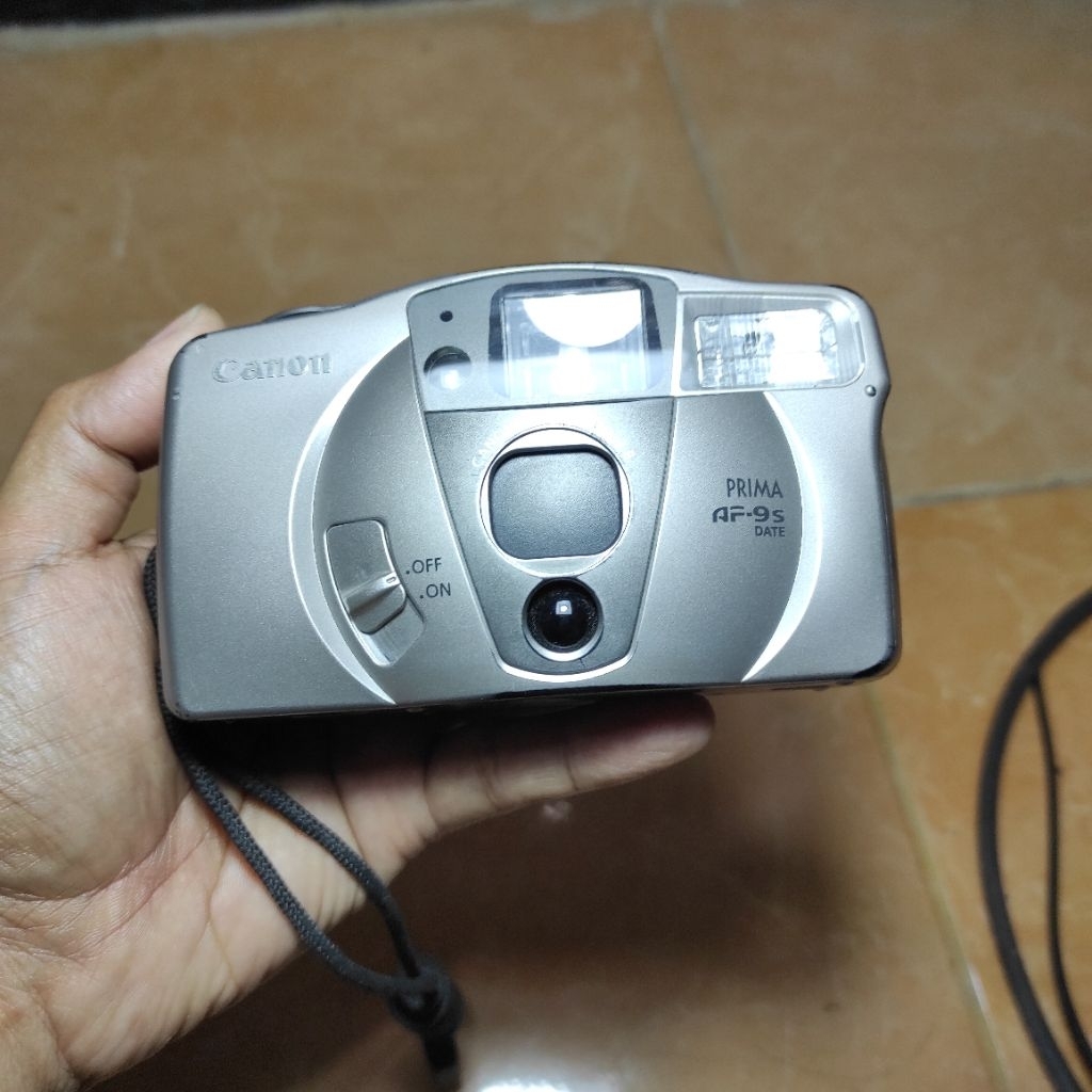 camera Canon PIXMA Af-9s bekas off rusak buat pajangan koleksi (baca diskripsi)