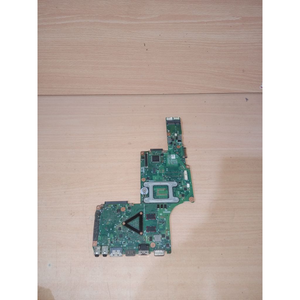 Mobo Motherboard Laptop Toshiba Satellite L635