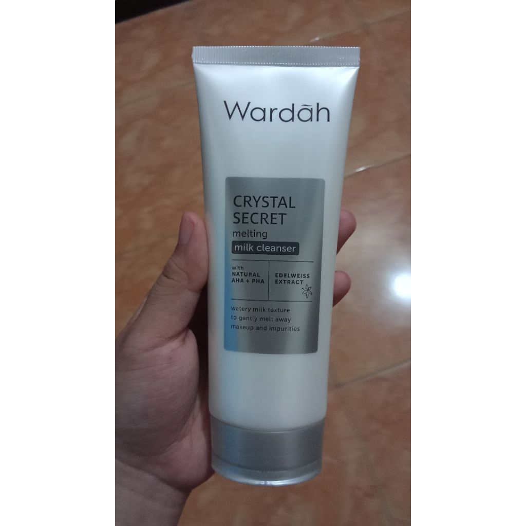 Wardah Milk Cleanser