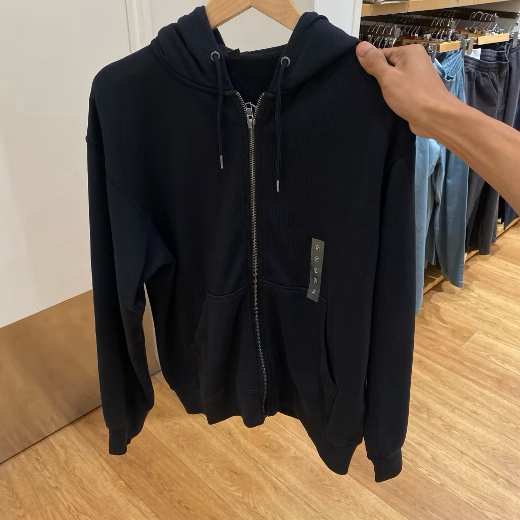 Jastip. Hoodie Polos Zipper Uniqlo (MAN)