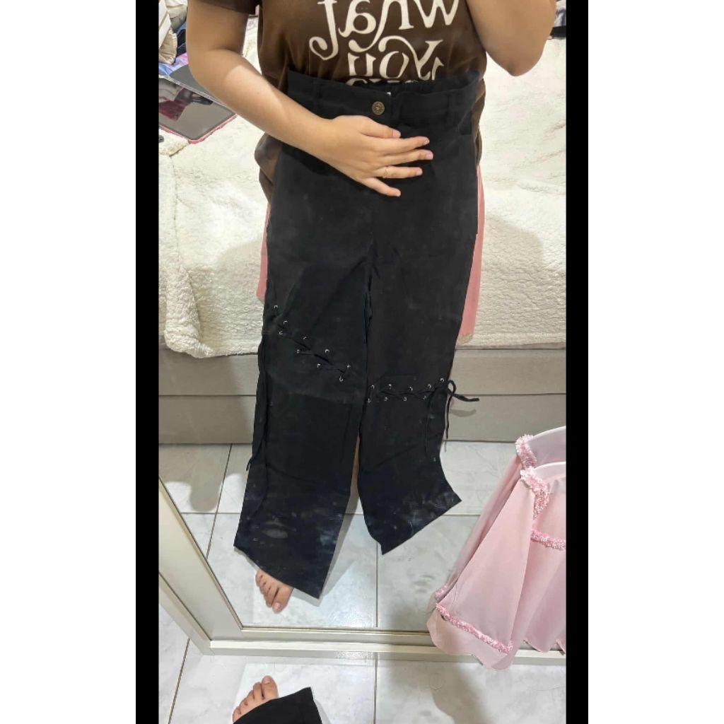 pl celana hitam