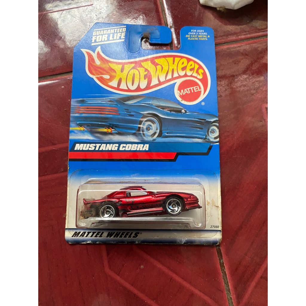 Hot Wheels 2000 Mustang Cobra #121