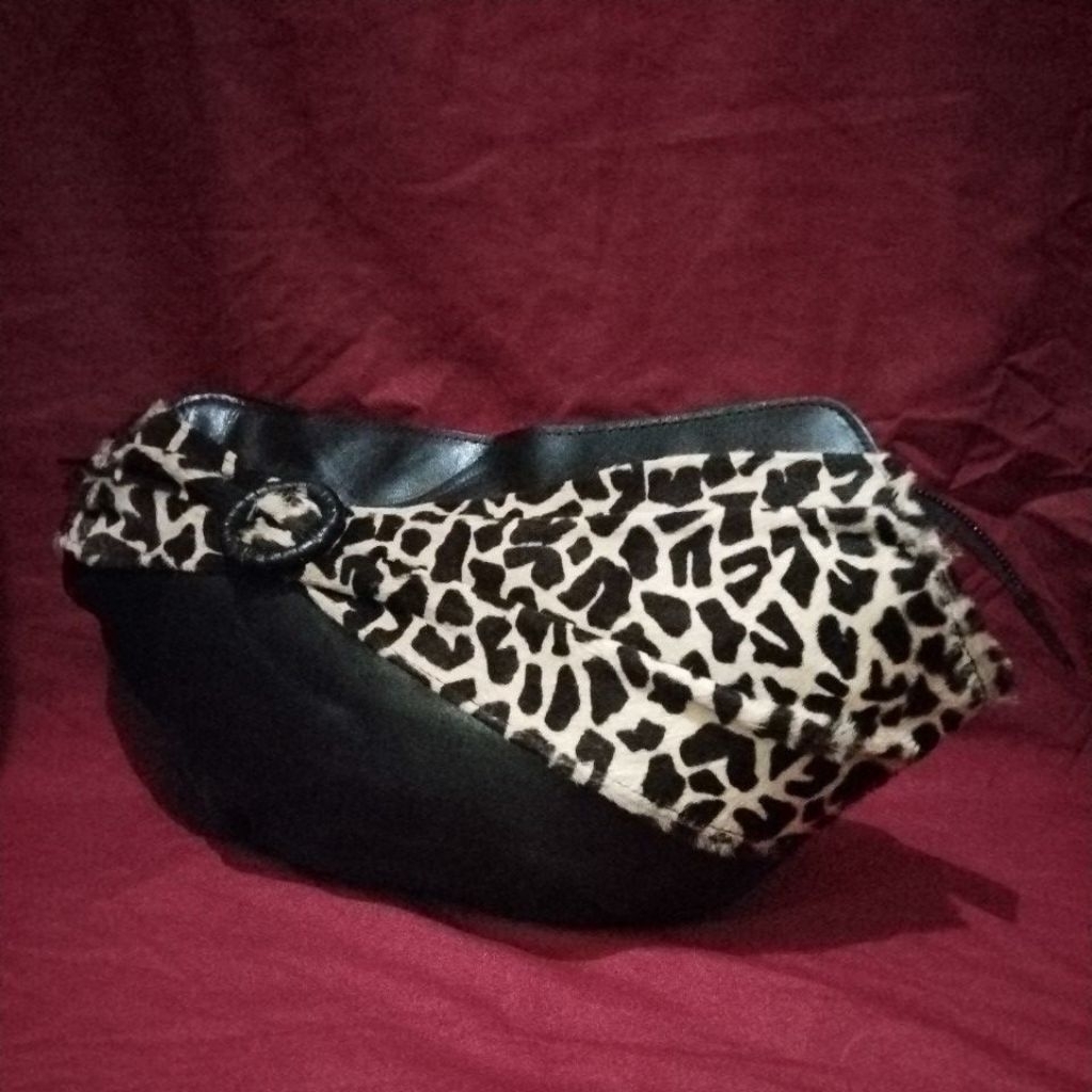 Tas Tangan Wanita Motif Macan