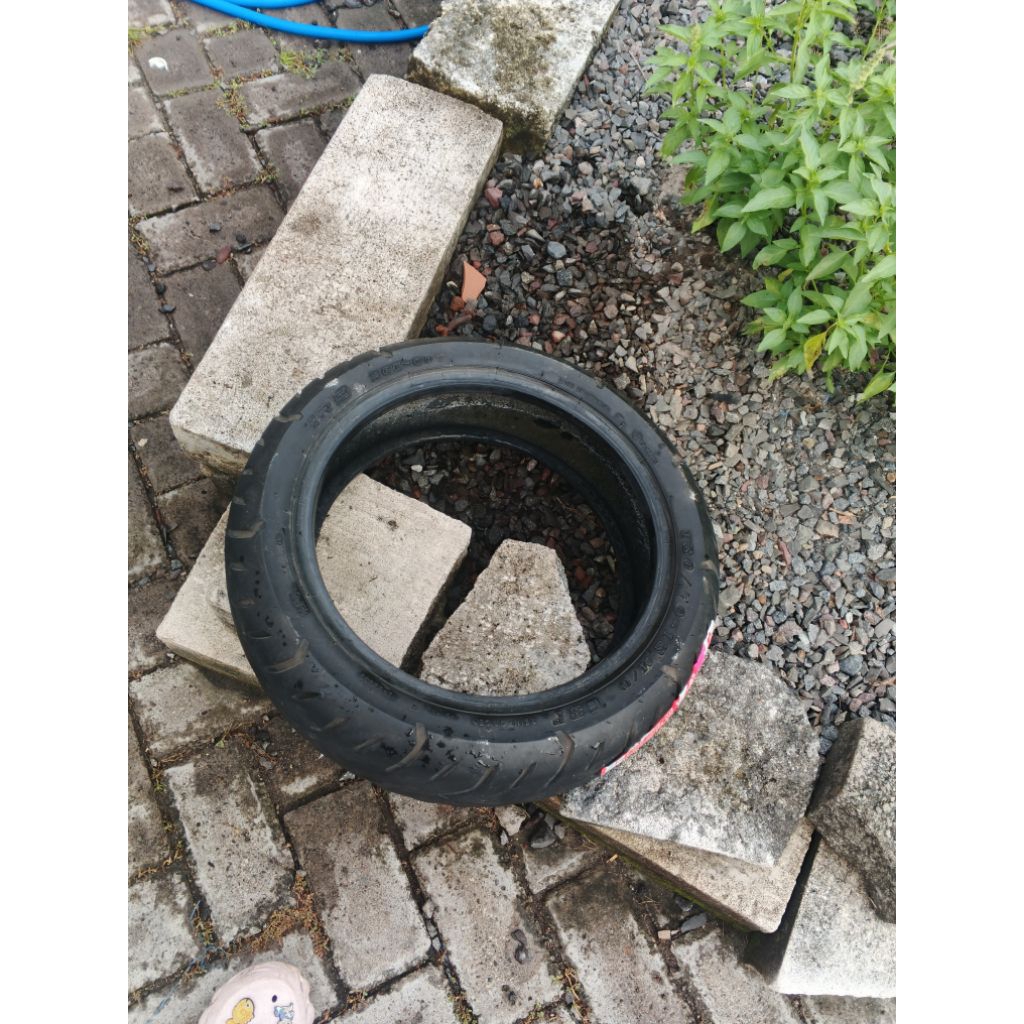 Ban IRC Belakang NMAX pemakaian pribadi motor sendiri