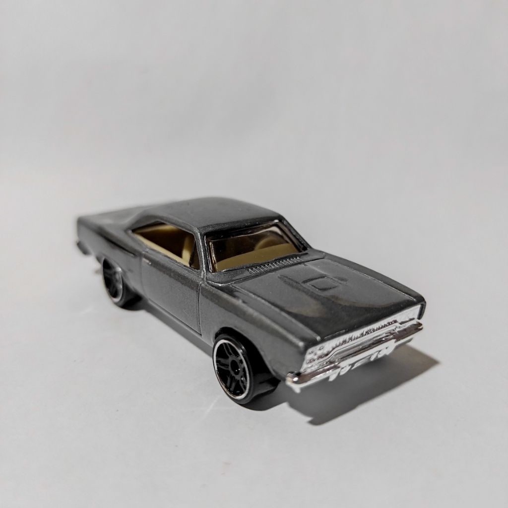 hot wheels 70 plymouth road runner fast furious (LOOSE)