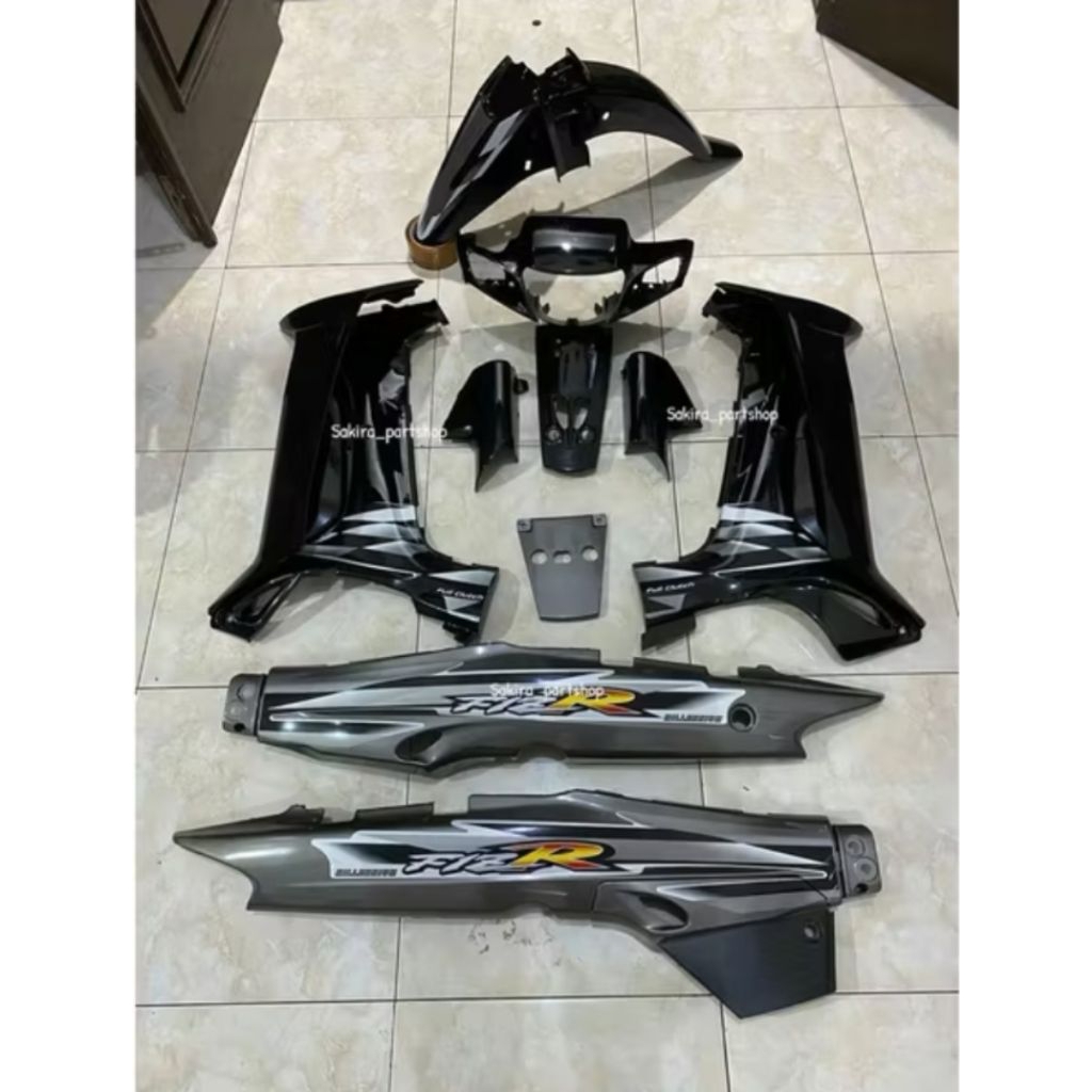 cover body halus fullset full set yamaha fiz r fiz R milenium hitam silver