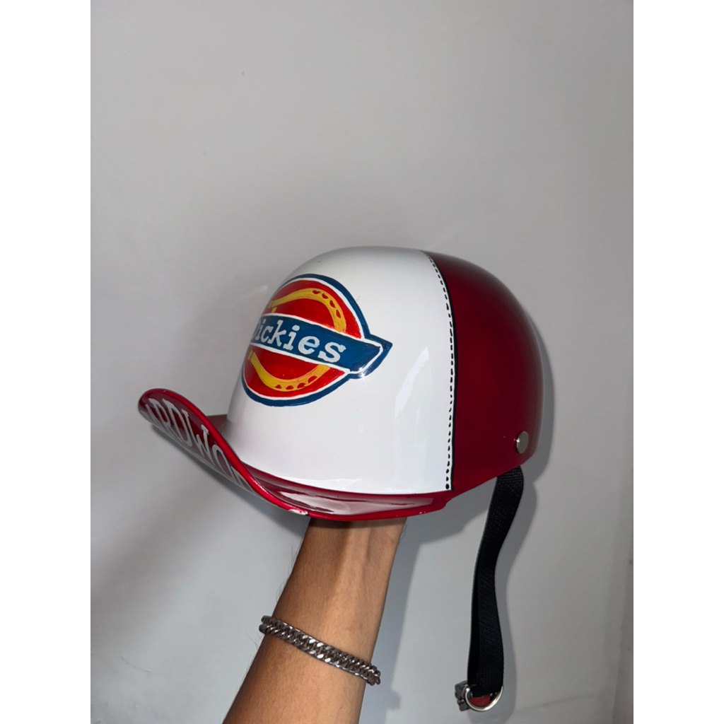 Helm Snapback Motif Dickies
