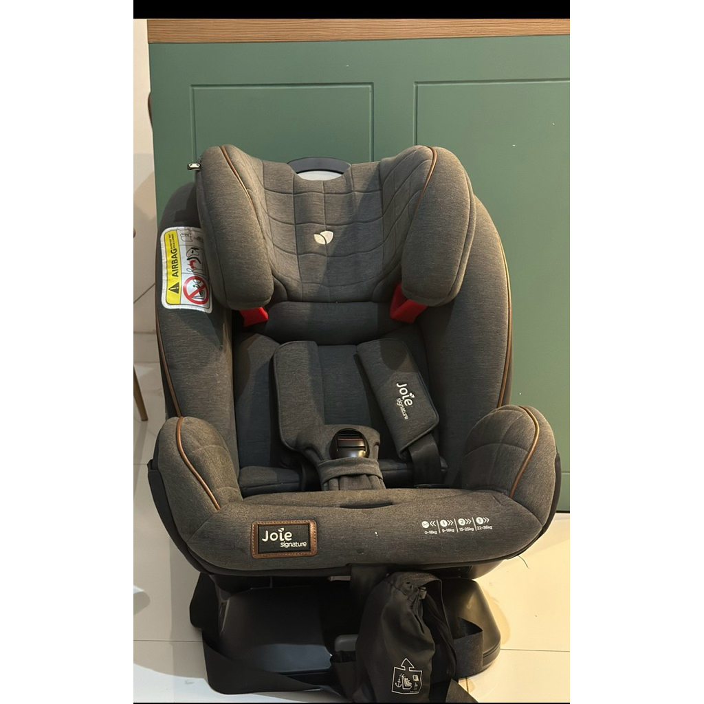 Preloved like new Carseat Joie Signature Every Stage FX
