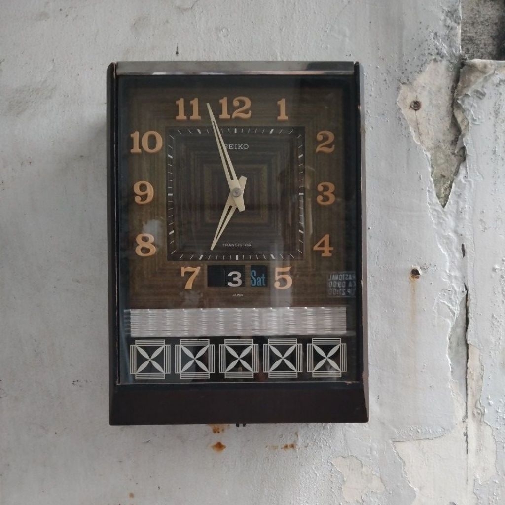 TERLARIS JAM DINDING JADUL SEIKO TRANSISTOR