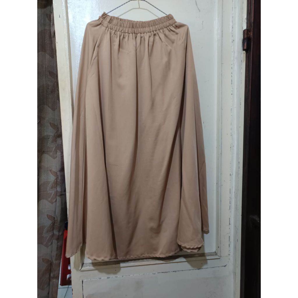 Rok Panjang Mayung Warna Cream