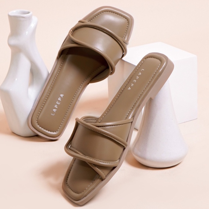 Sandal LAPEPA NAOMI Sandal Wanita Teplek Empuk Casual Size 36 - 41 Sendal Slop Rumah Flat Cewek Kasu