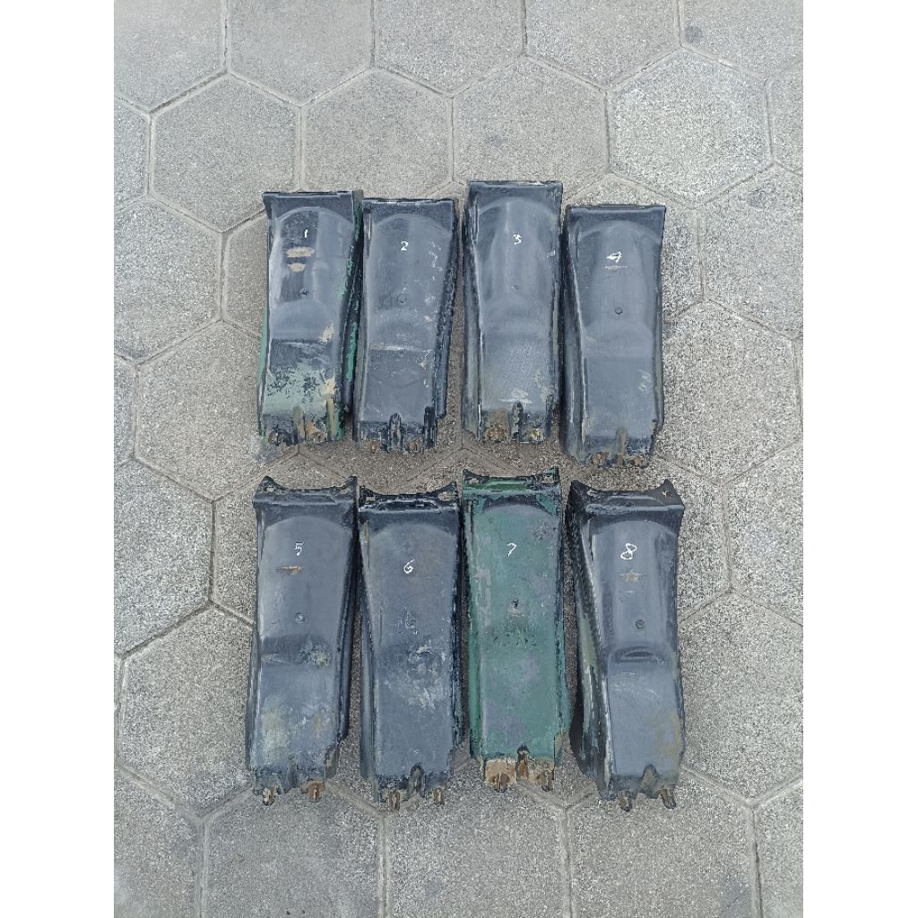 SAMBUNGAN SLEBOR BELAKANG GL100 GL125/SPAKBOR BELAKANG GL100 GL125 ORIGINAL