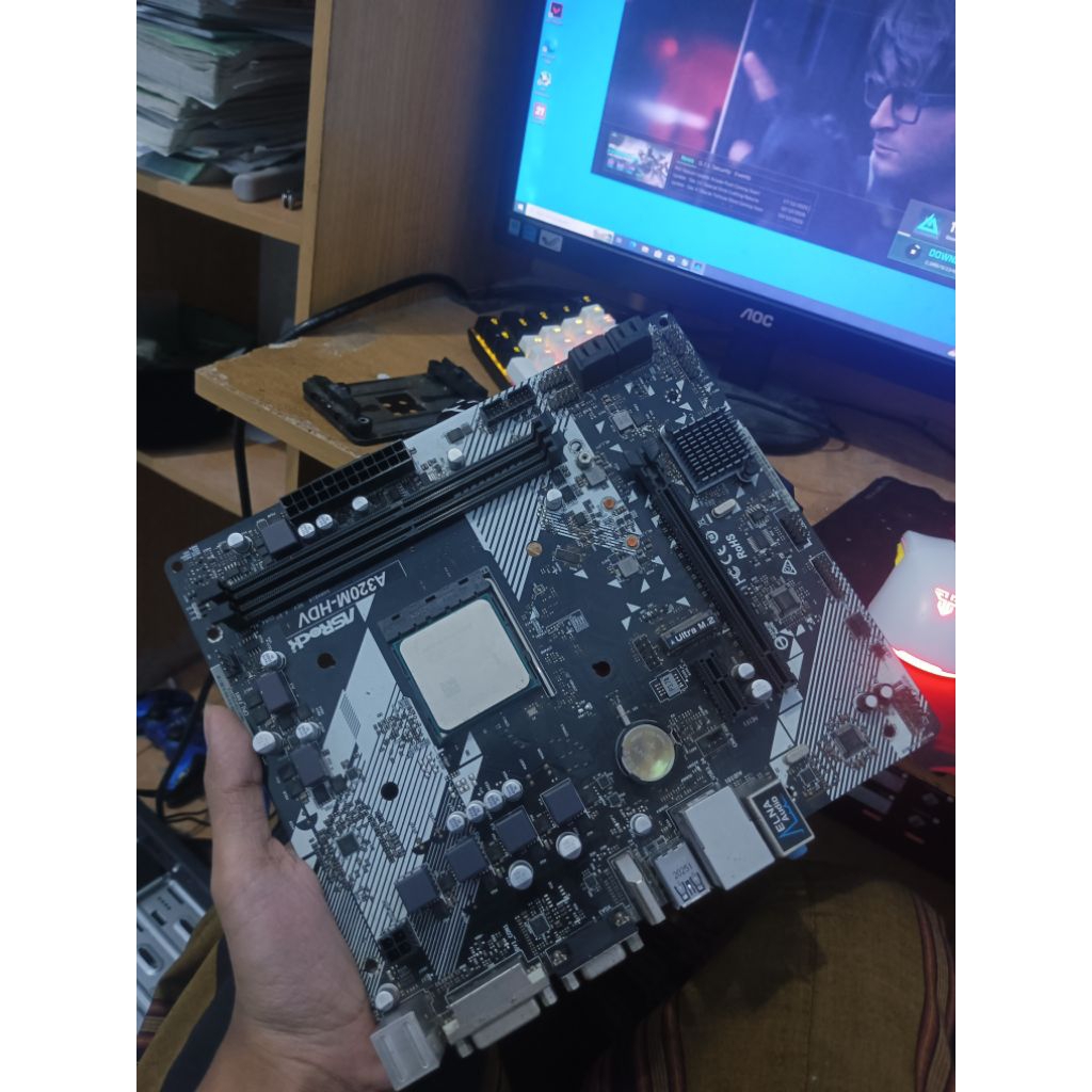 Asrock A320m hdv + athlon 200GE