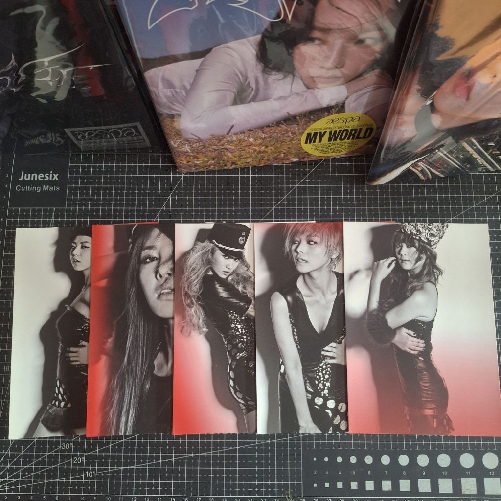 Wonder Girls Official Postcard Wonder World 2nd Album Photocard PC Sun Yenny Sohee Yubin Lim