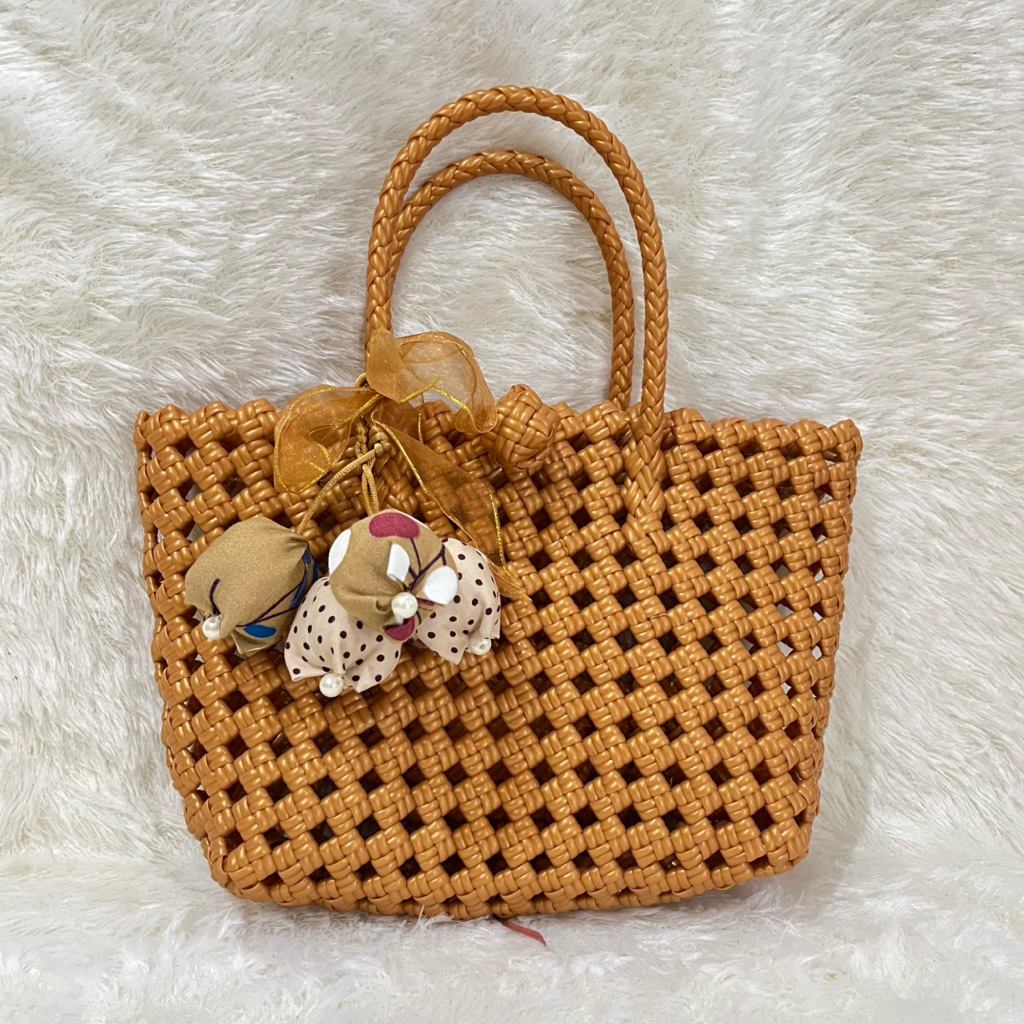 TAS ANYAMAN SAKURA S BAHAN JALI PREMIUM *free gantungan kunci gemas