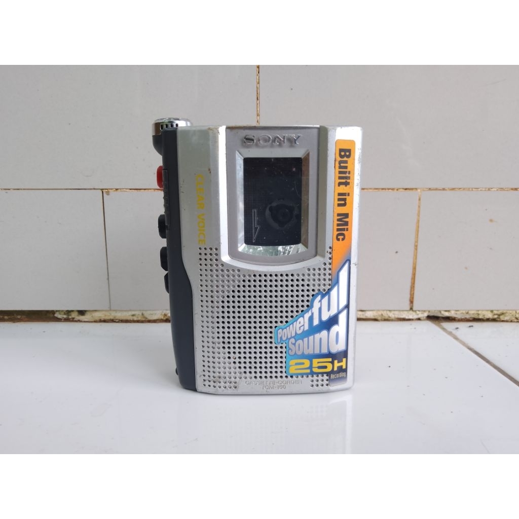 SONY TCM 150 / Pemutar Kaset Pita / Tape Player / walkman SONY