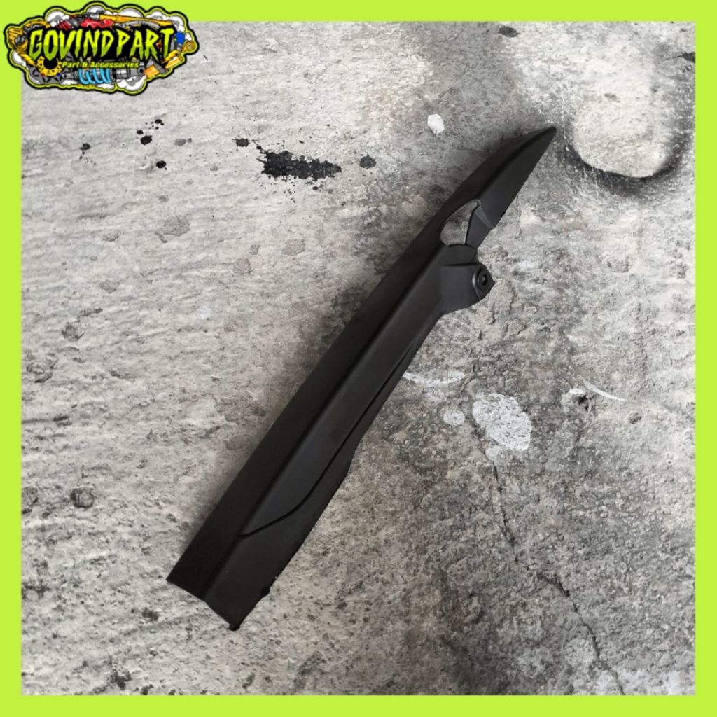 Tutup Rantai Revo Absolute Pelindung Rantai Motor