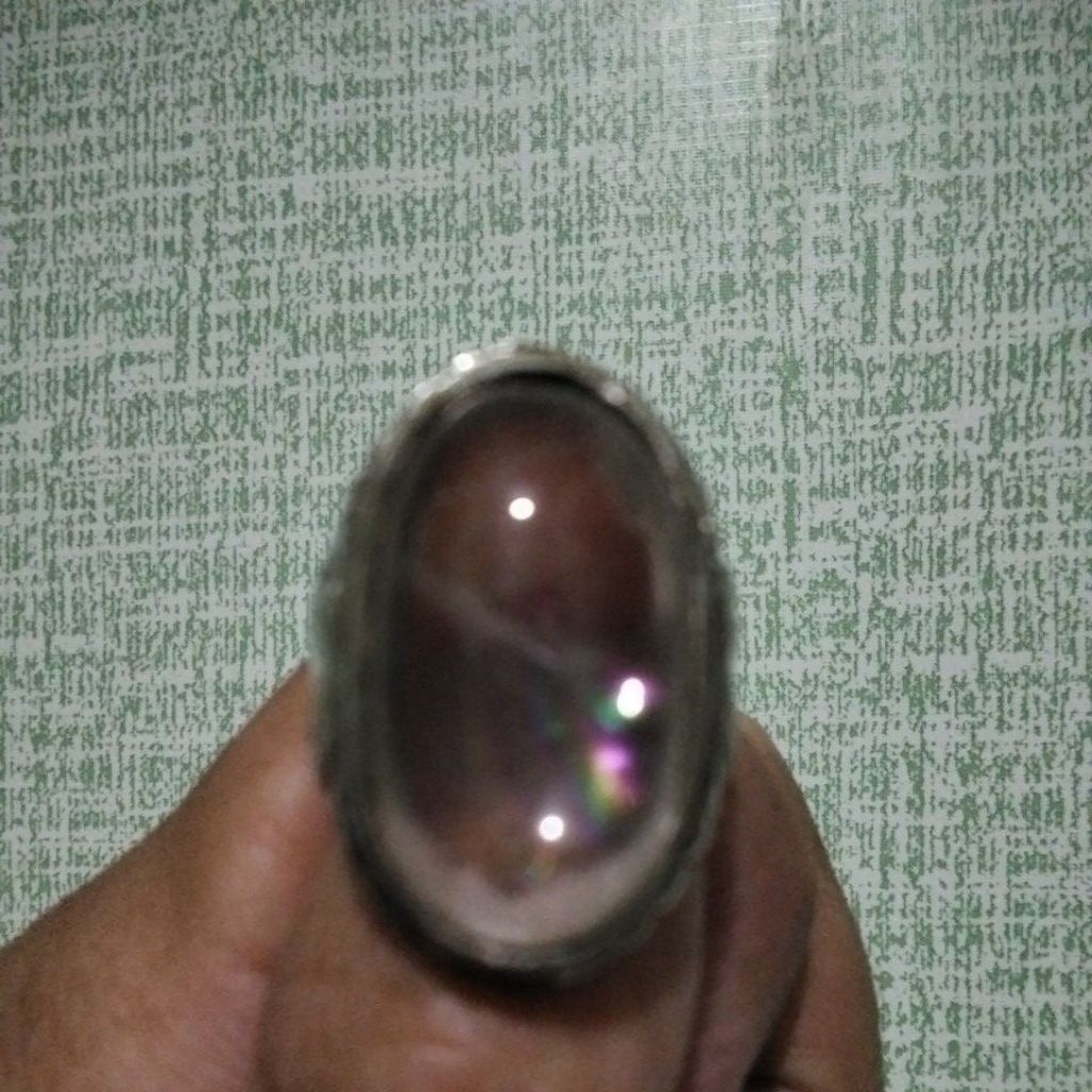 Batu Kinyang Pelangi