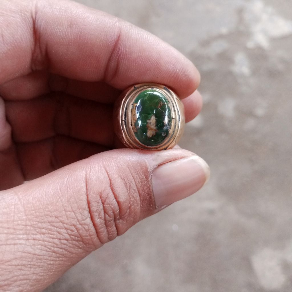 pirus persia hijau lawas