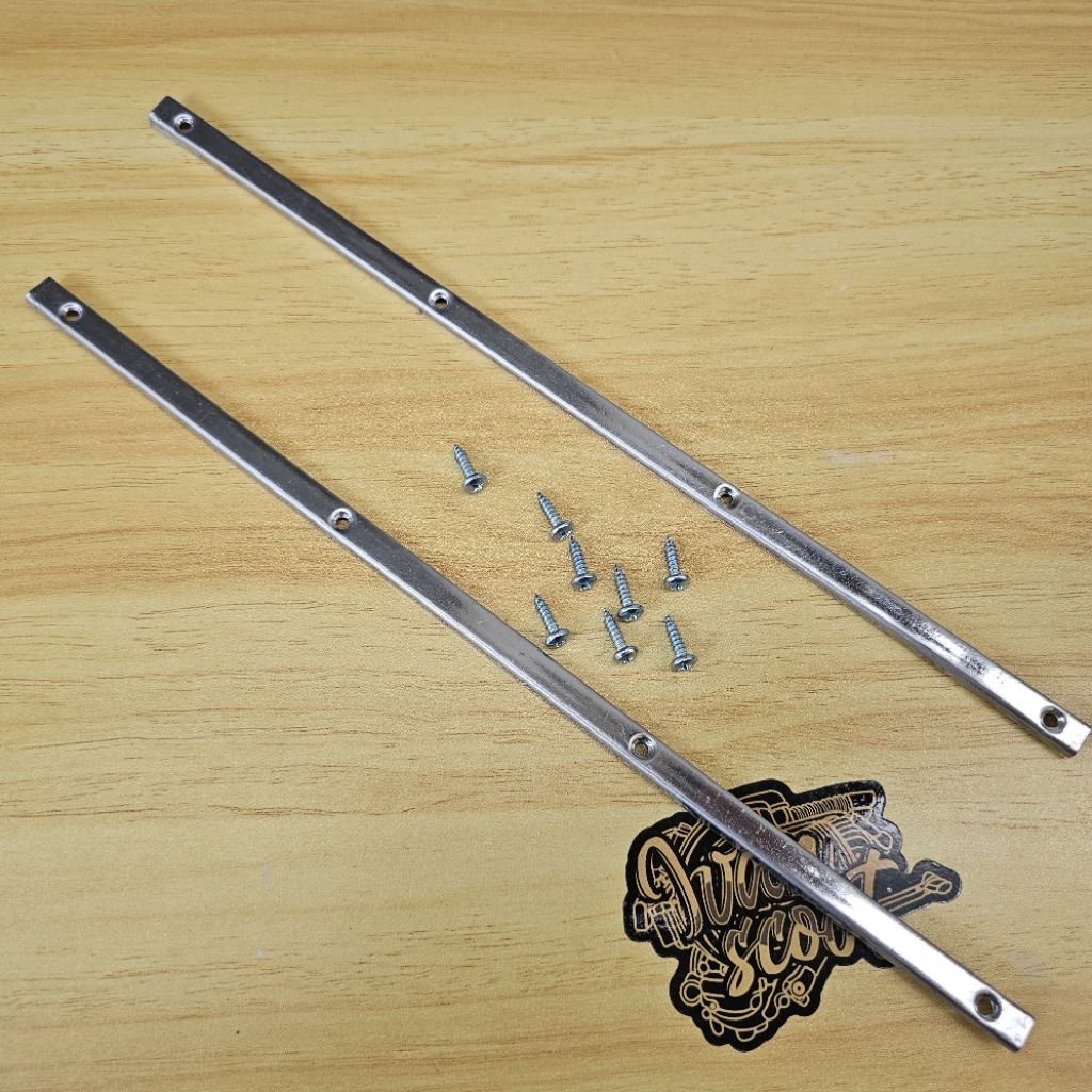 Lis Lidah Karet Lantai Vespa Px Ps Strada Tebal Detail Original Lis Pedang Karet Lidah Vespa Px Stai