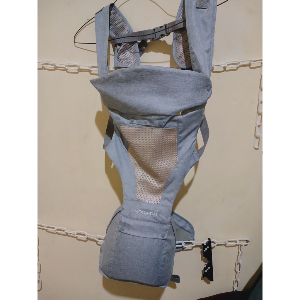 hipseat mooimom breathable