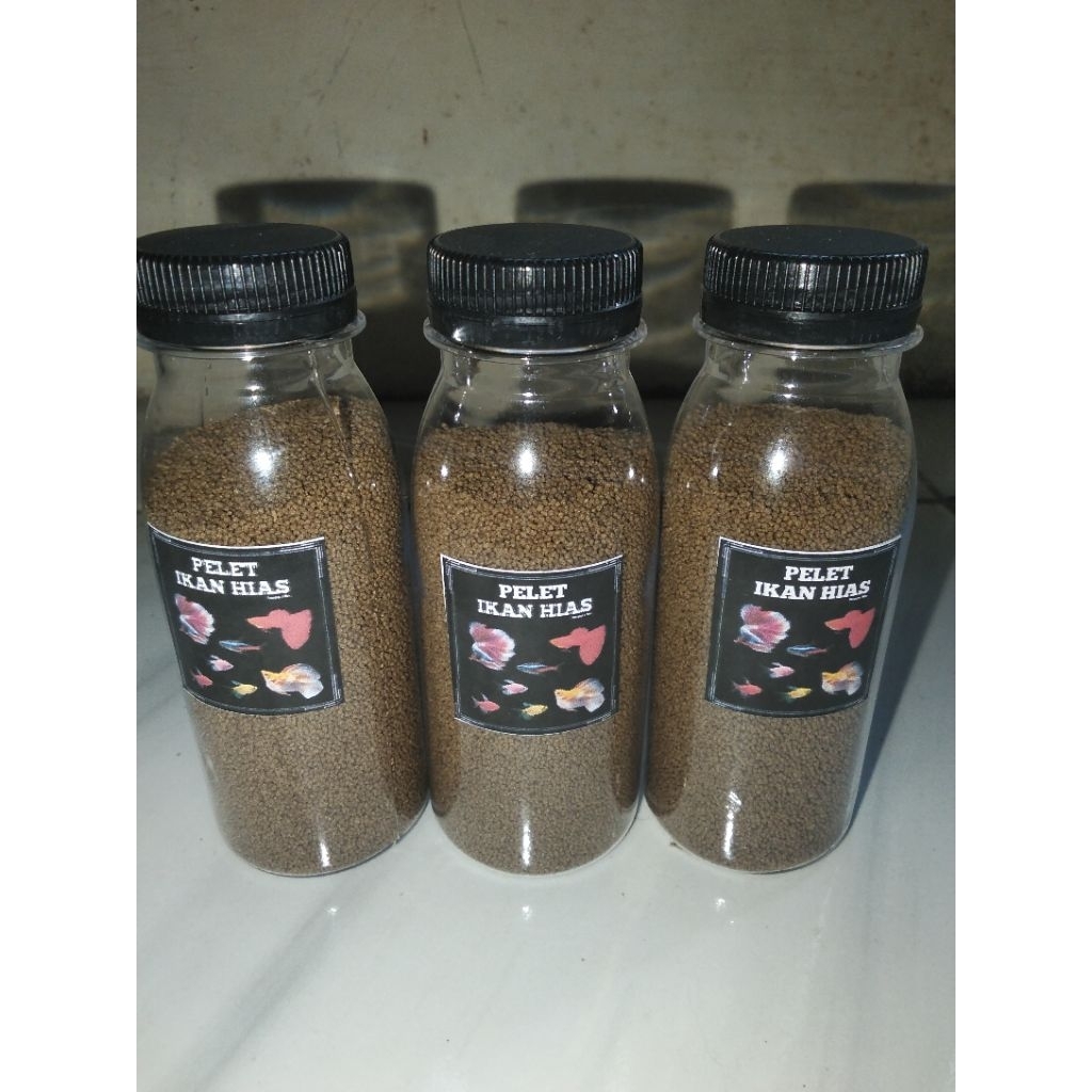 makanan ikan guppy , ikan cupang, ikan molly, ikan glofish dan lain-lain