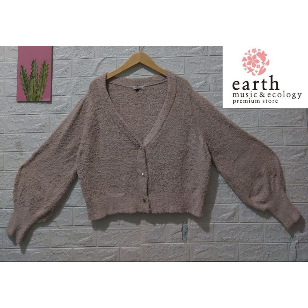 Earth Music & Ecology Premium Label Fuzzy Cardigan